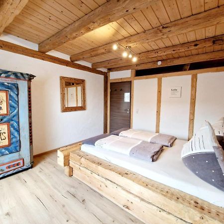 Wood & Stone Lodge 1 Donaueschingen Bagian luar foto